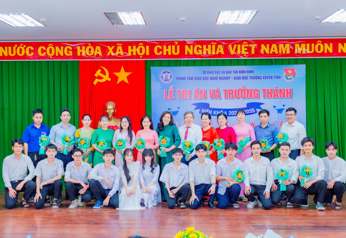 Lễ tri ân và trưởng thành